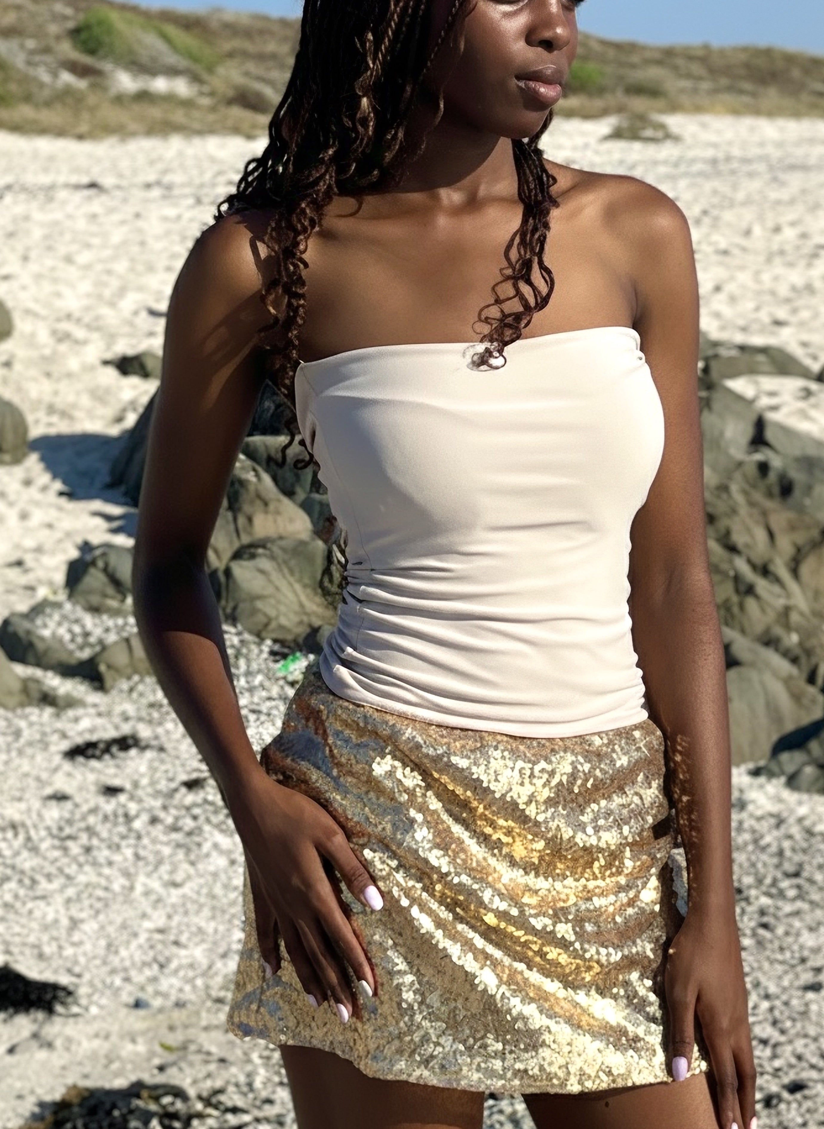 Mini sequin skirt in gold